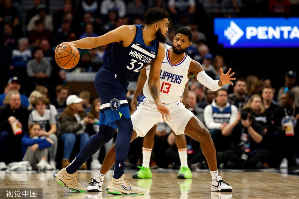 他在這裡留 他在這裡留