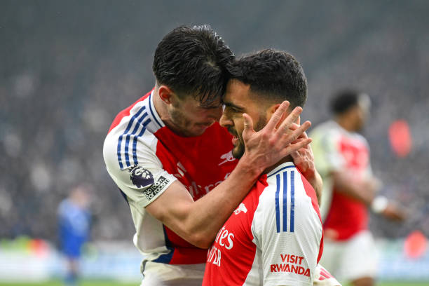 也展现了联 也展现了联